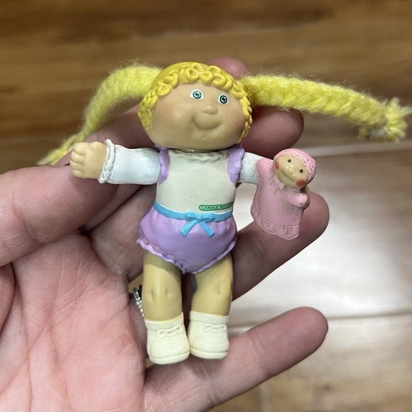 Other - 1984 Cabbage Patch Kids GIRL in Romper w/Pink Doll Yellow YARN HAIR 3.5" PVC